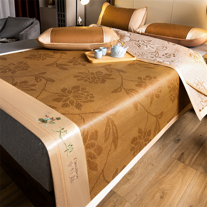 Bamboo Cooling Mat and Pillowc - Silk Sheet Set 评论和价格