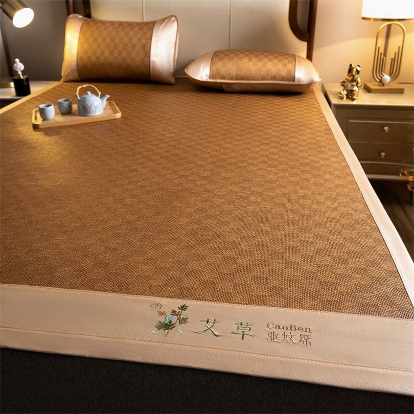 Cooling Mat Bamboo Summer Mat  - Silk Sheet Set 评论和价格